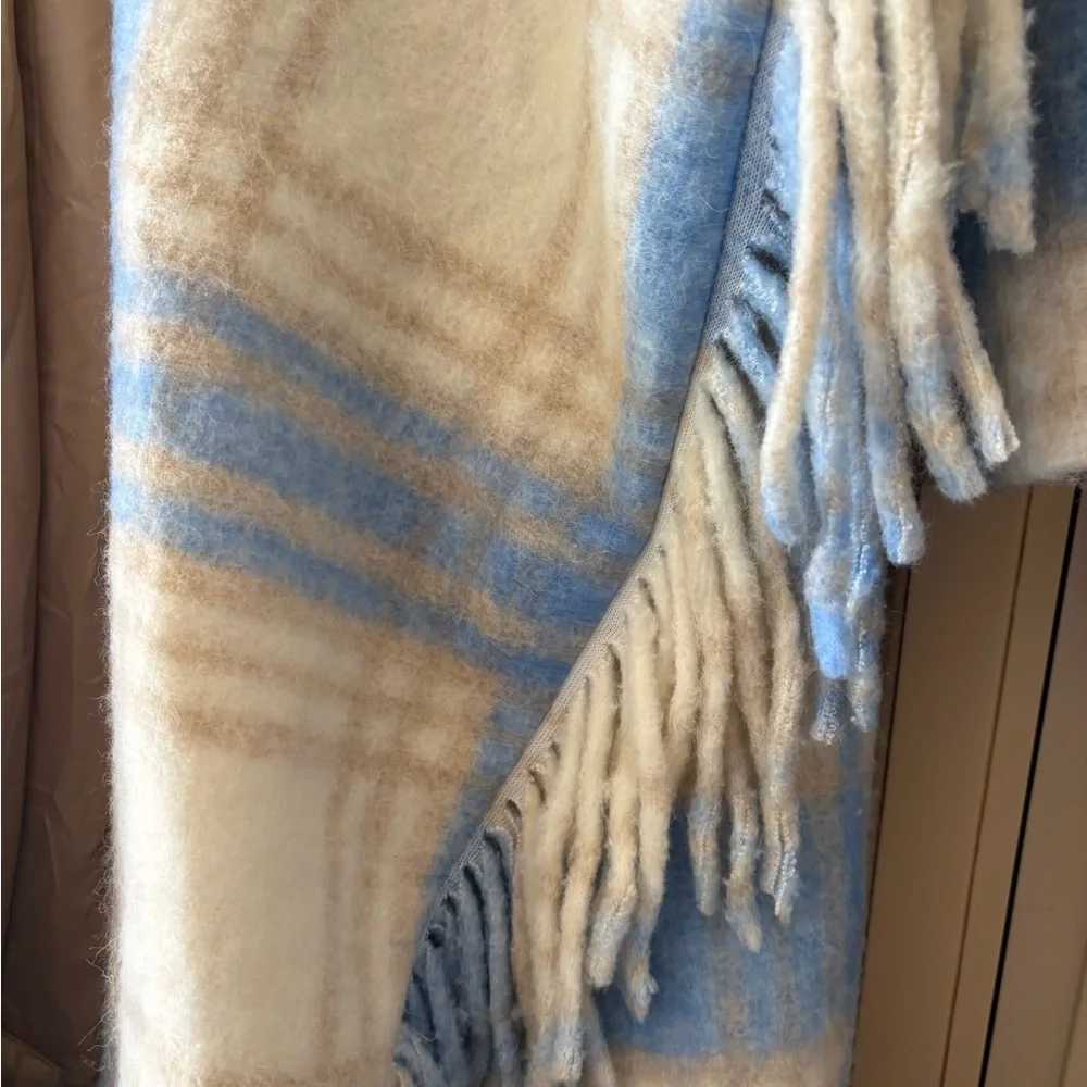 NWT- Cinq à Sept 'Lita' Wool-Blend Fringe-Trim Plaid Coat, Glacier Blue - Medium - Picture 6 of 9